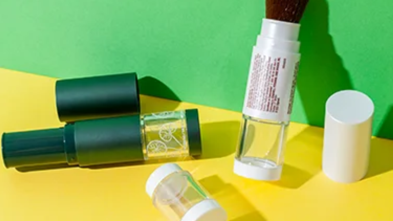 How Does UKPACK Ensure Customer Satisfaction in Cosmetic Packaging Solutions?